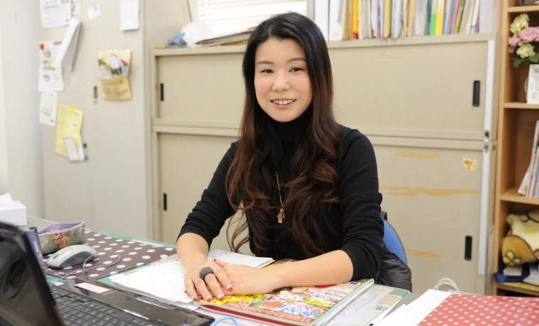 前職時代の山岡朝子さんの写真